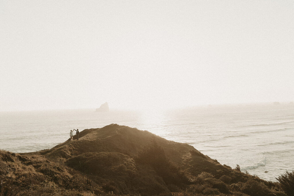 Dreamy sunset cliff elopement photos at Crook Point, Oregon.