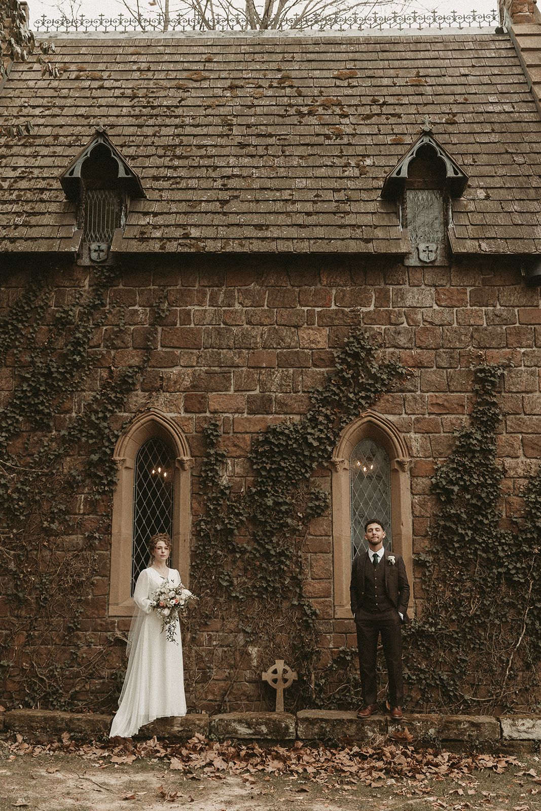 Couple elopes at St. Catherines at Bell Gable, Arkansas.