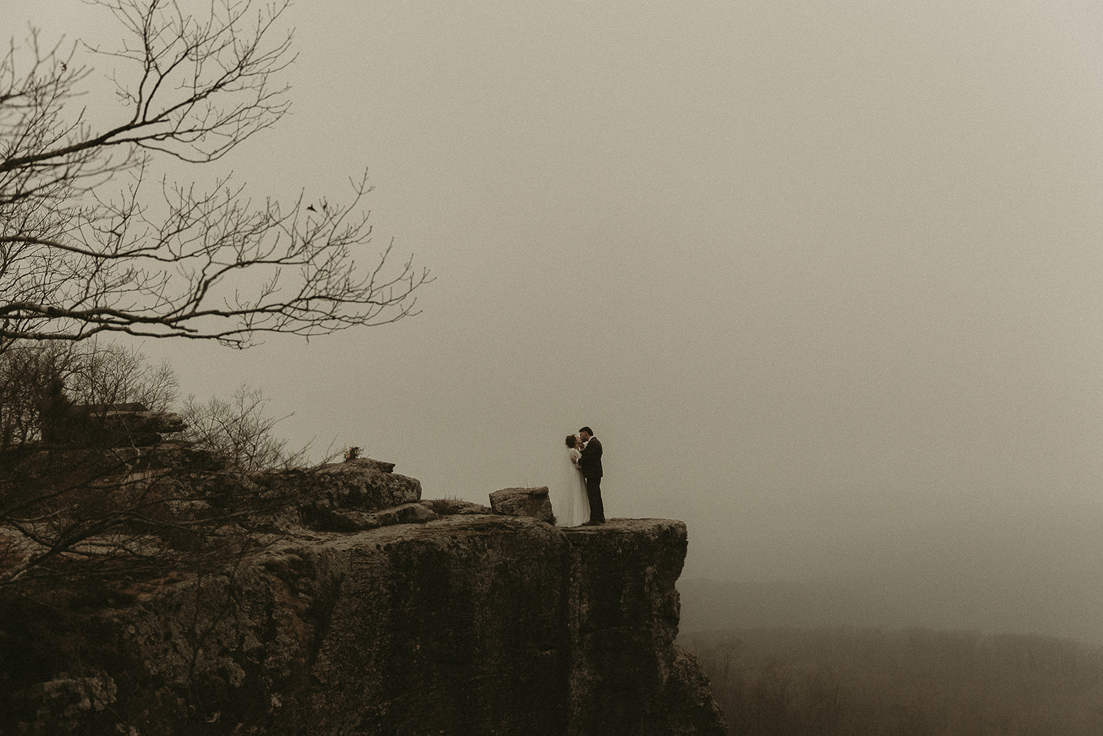 Couple elopes at White Rock Mountain, Arkansas.