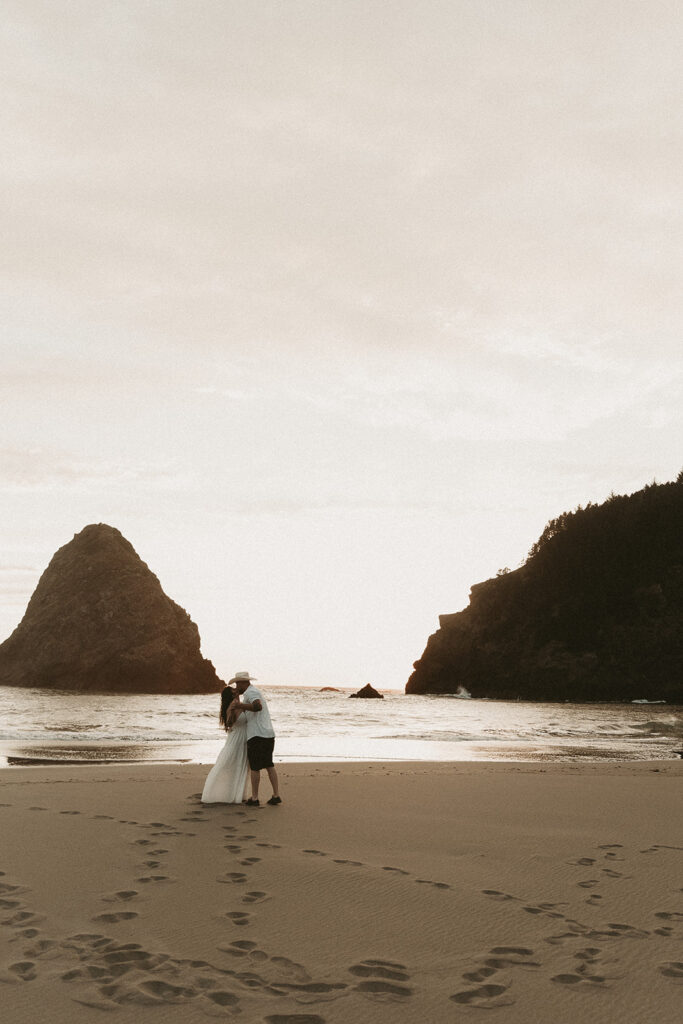 Jace and Danika's Whaleshead Beach elopement in southern Oregon.