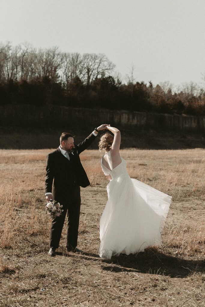 Spring micro wedding at Blue Springs Lake, Missouri.