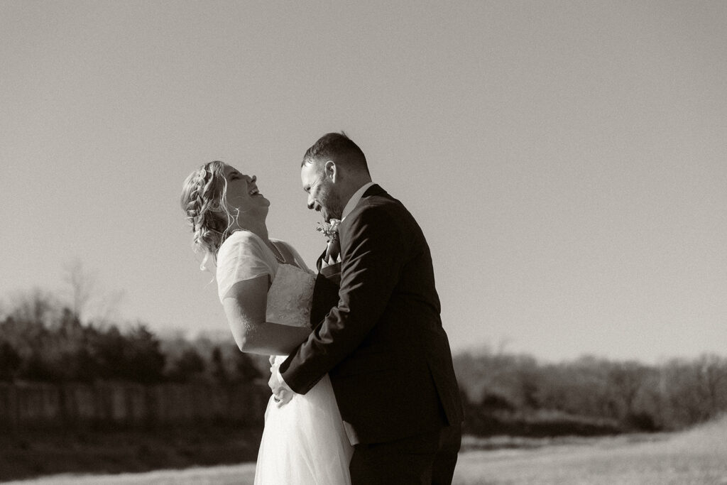 Spring micro wedding at Blue Springs Lake, Missouri.