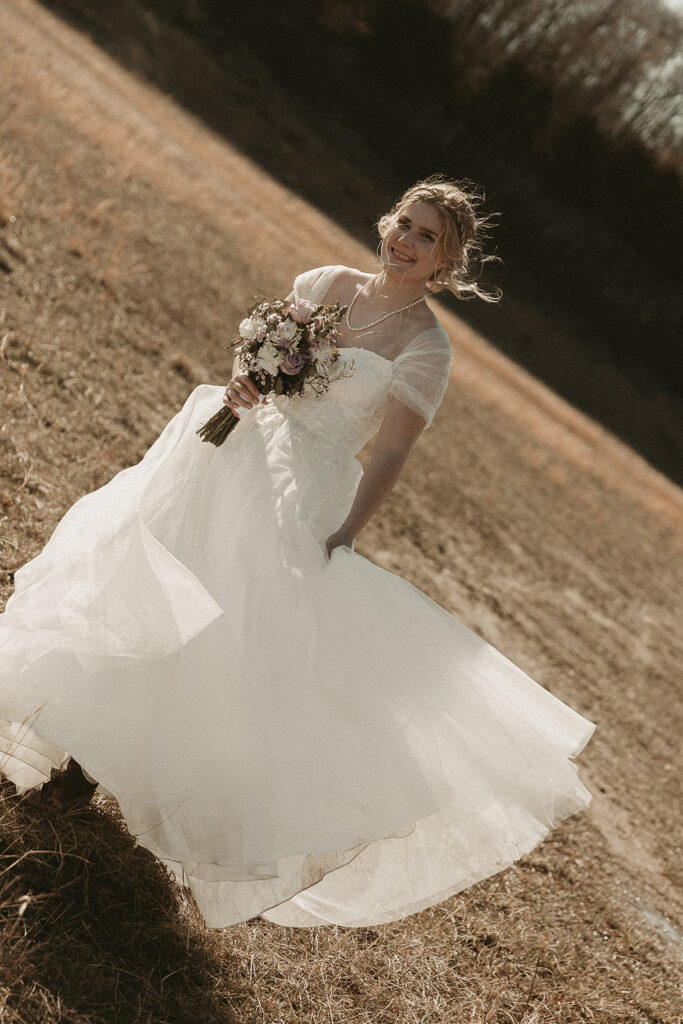 Spring micro wedding at Blue Springs Lake, Missouri.